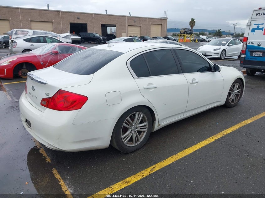 2011 INFINITI G37 auction photo 4
