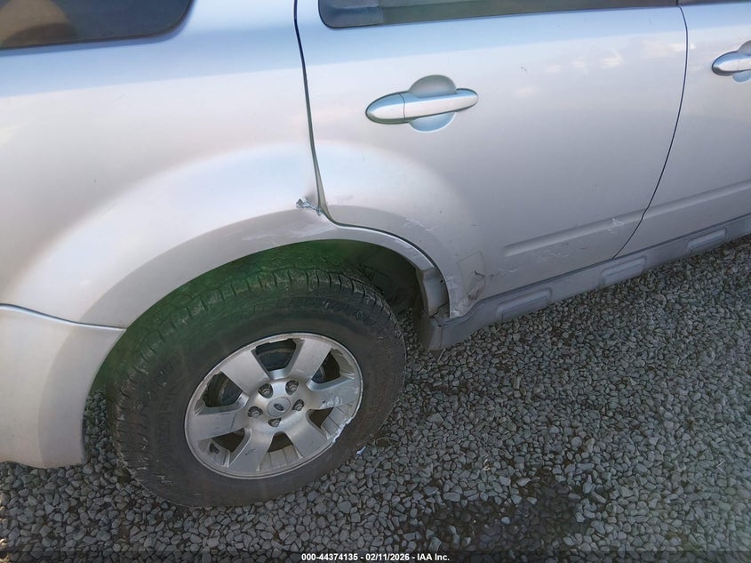 2012 Ford Escape 3.0 Limited silver Lot 111044374135 Vin 1FMCU9EG1CKA08852