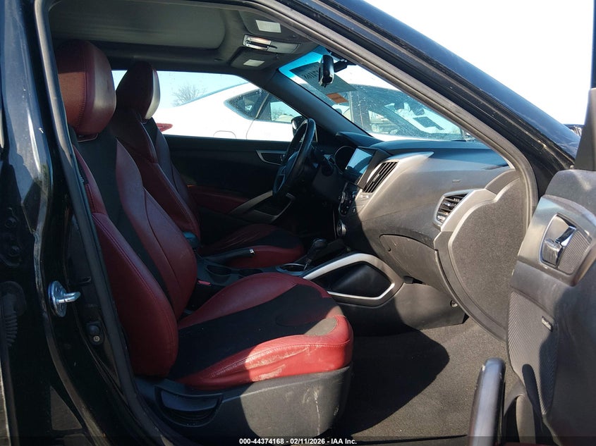 2012 Hyundai Veloster Base W/Red/Black