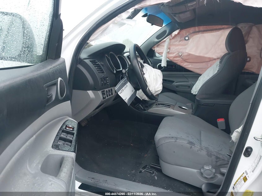 2015 Toyota Tacoma Base V6