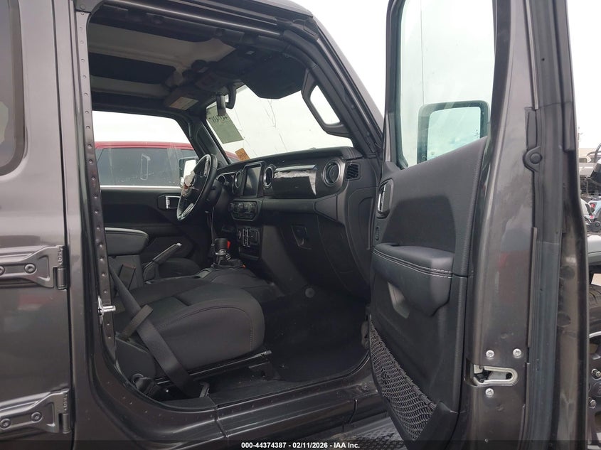 2022 Jeep Gladiator Overland 4X4