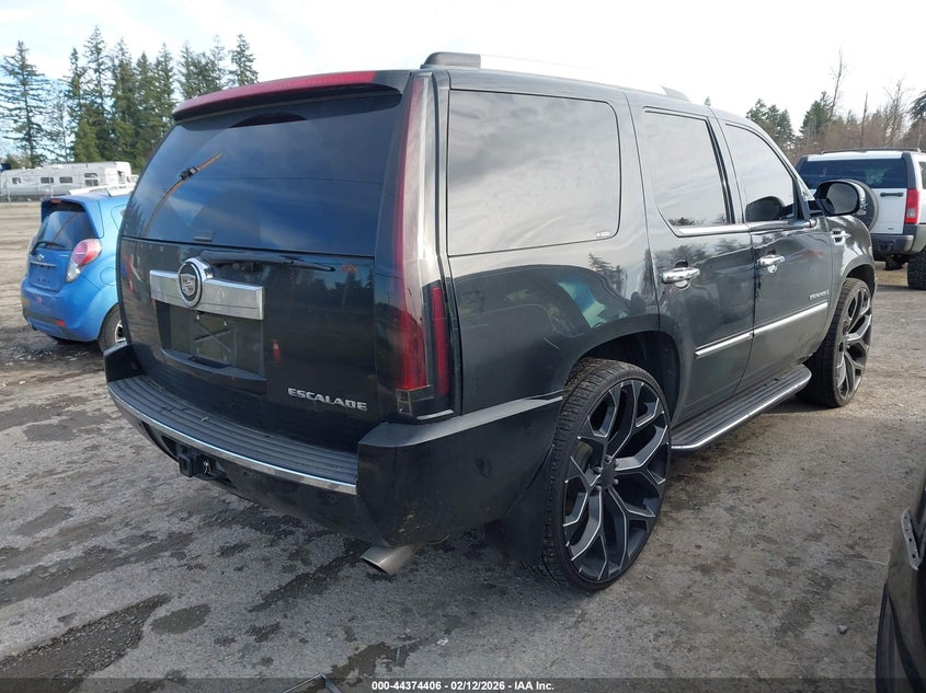 2007 Cadillac Escalade Standard
