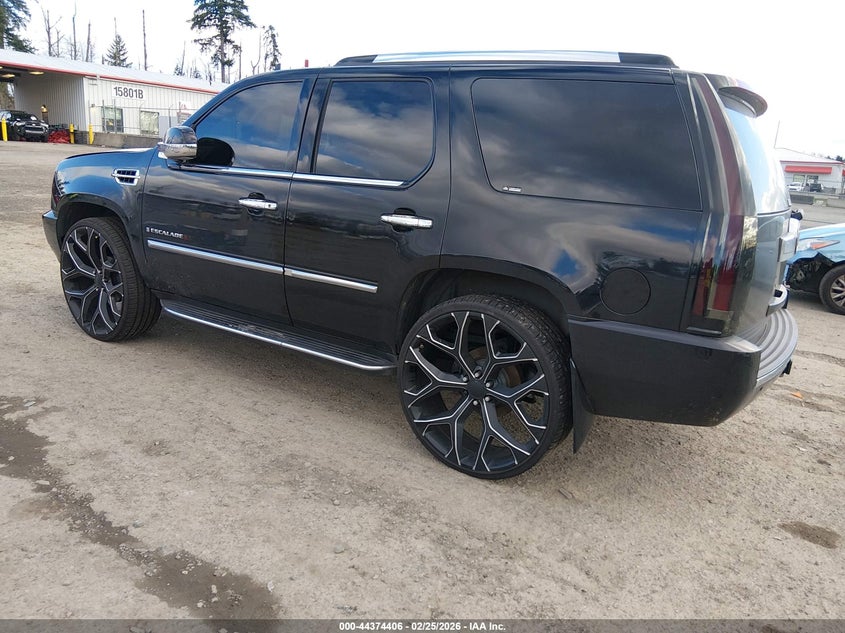 2007 Cadillac Escalade Standard