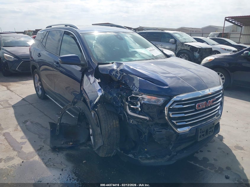 2022 GMC TERRAIN FWD SLT