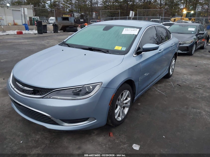 2015 Chrysler 200 Limited