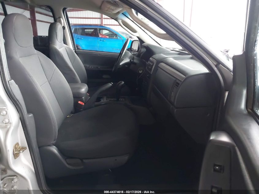 2004 Jeep Grand Cherokee Laredo