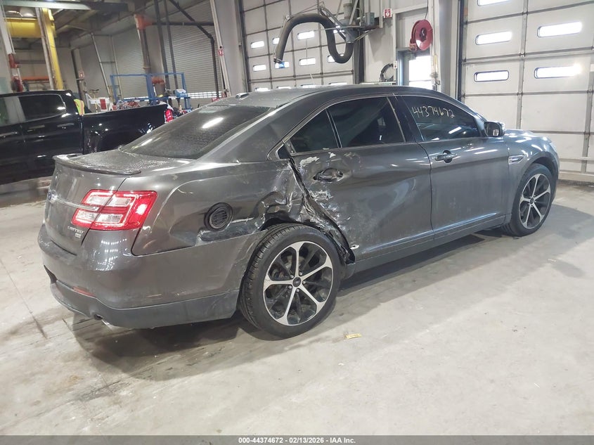 2015 Ford Taurus Limited