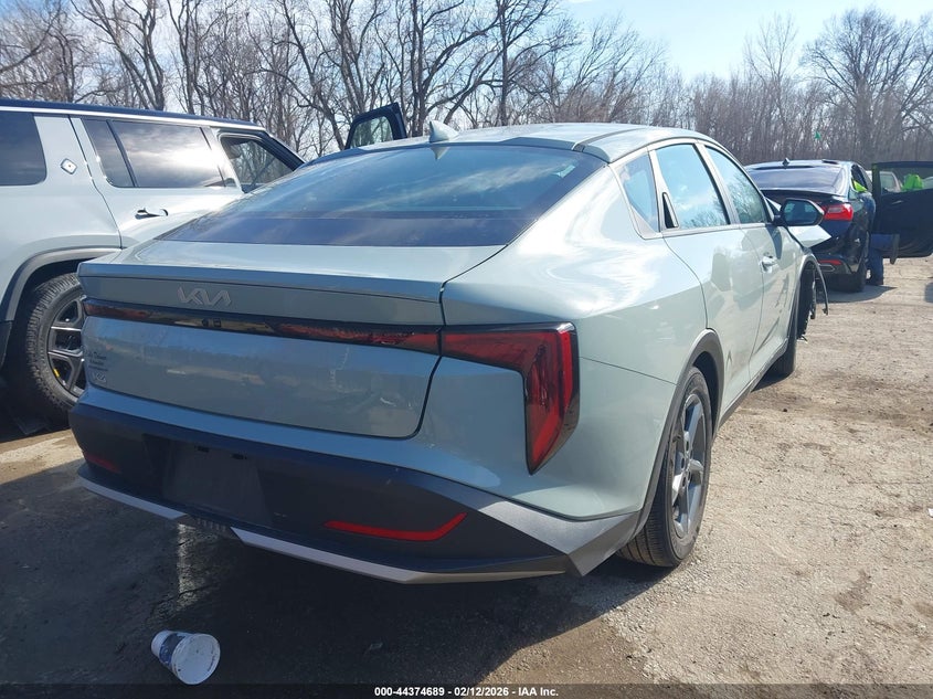 2025 Kia K4 Lxs