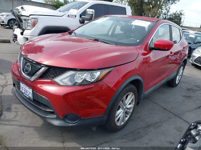 2018 Nissan Rogue Sport S