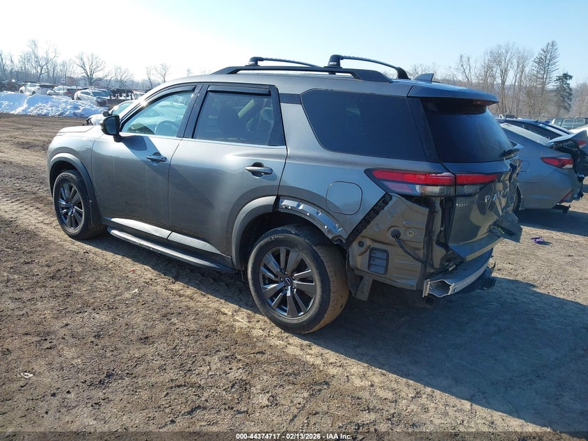2022 Nissan Pathfinder Sv 4Wd