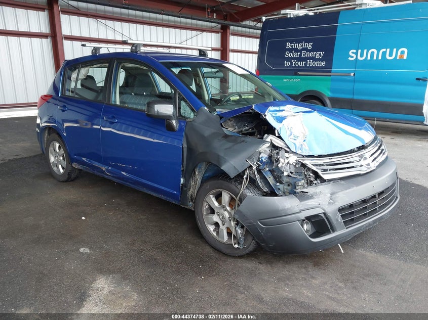 2011 Nissan Versa 1.8Sl
