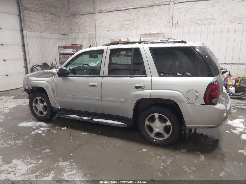 2008 Chevrolet Trailblazer Lt VIN: 1GNDT13S682103698 Lot: 44374869