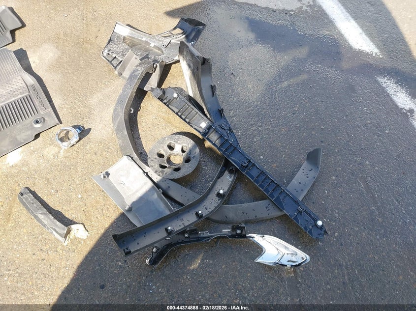 2026 Toyota Land Cruiser VIN: JTEABFAJ8TK057415 Lot: 44374888