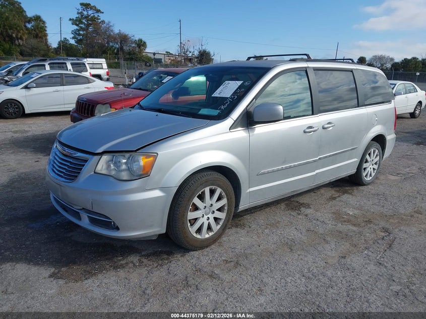 2012 Chrysler Town & Country Touring