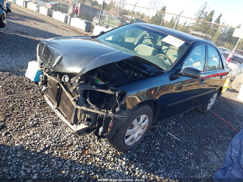2004 Toyota Camry Le