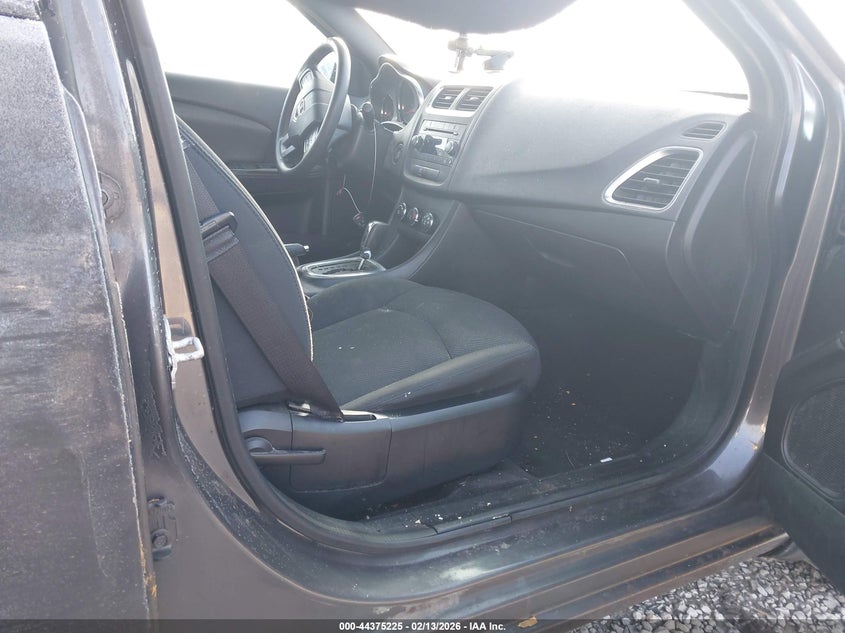 2014 Dodge Avenger Se