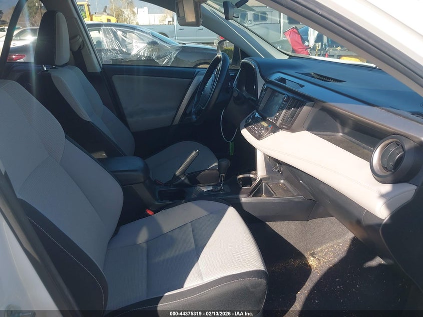 2016 Toyota Rav4 Hybrid Xle