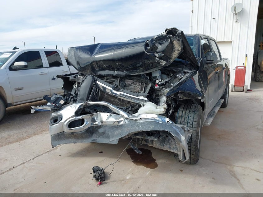 2021 RAM 1500 5.7L V-8 VVT, 395HP(VIN: 1C6RREFTXMN575041
