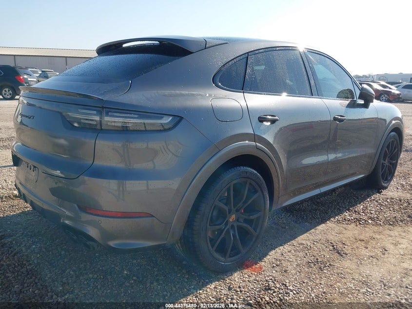 2022 Porsche Cayenne Coupe Gts