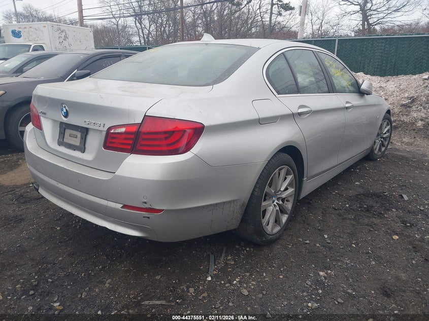 2013 BMW 528I xDrive