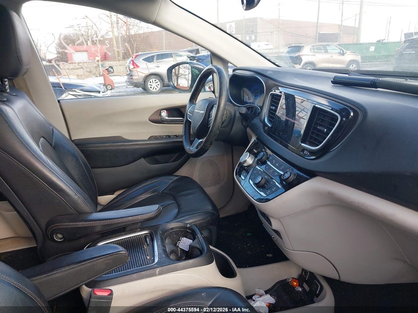 2018 Chrysler Pacifica Touring L Plus
