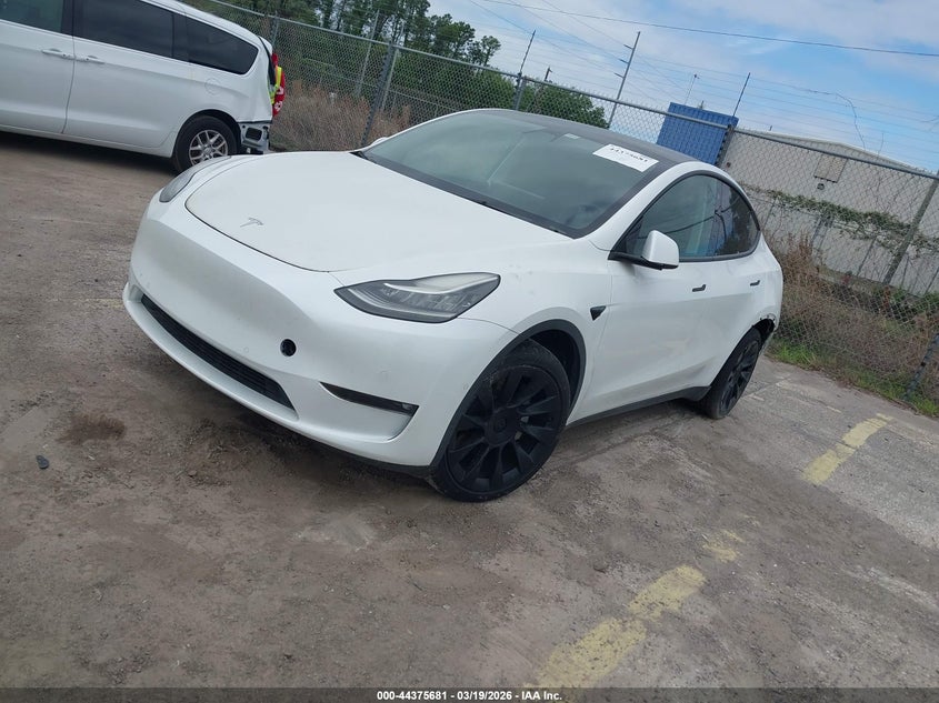 2021 Tesla Model Y Long Range Dual Motor All-Wheel Drive