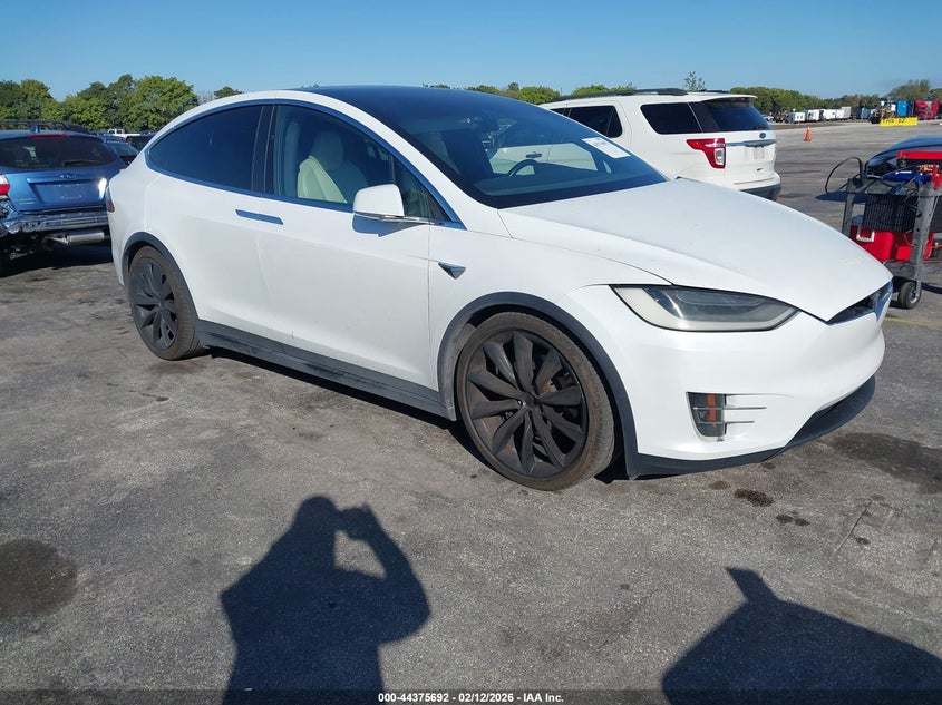 2020 Tesla Model X Long Range Dual Motor All-Wheel Drive/Long Range Plus Dual Motor All-Wheel Drive