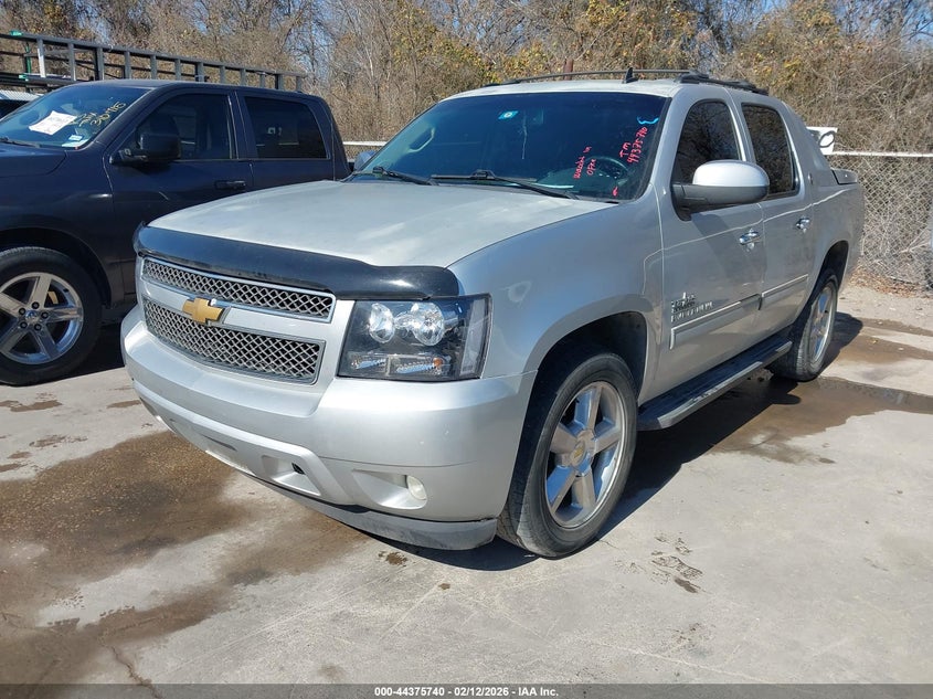 Vin: 3gnmcee06dg144742, lot: 44872250, chevrolet avalanche ls 20132