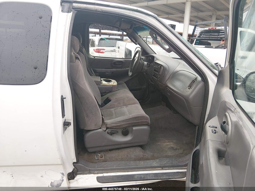 2002 Ford F-150 Xl/Xlt