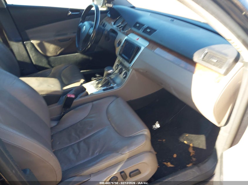 2008 Volkswagen Passat Lux