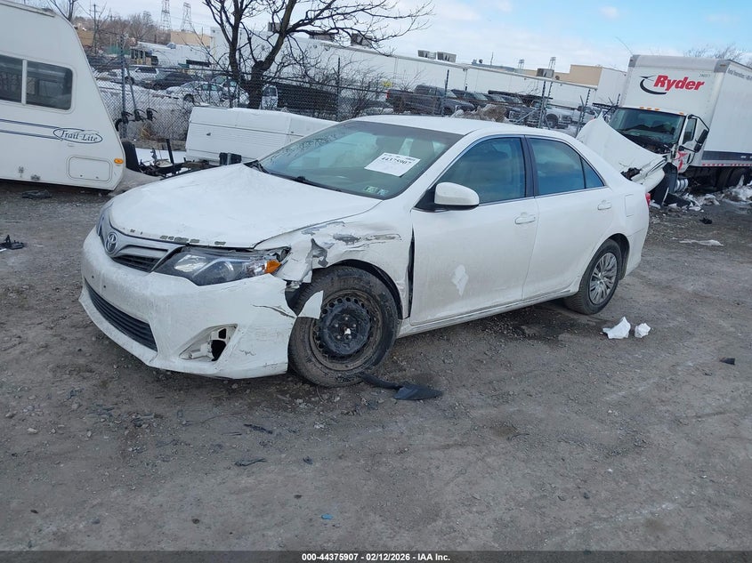 2014 Toyota Camry Le