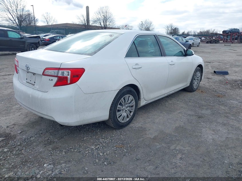 2014 Toyota Camry Le