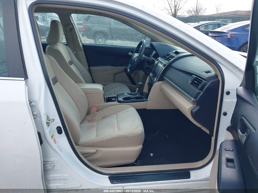 2014 Toyota Camry Le