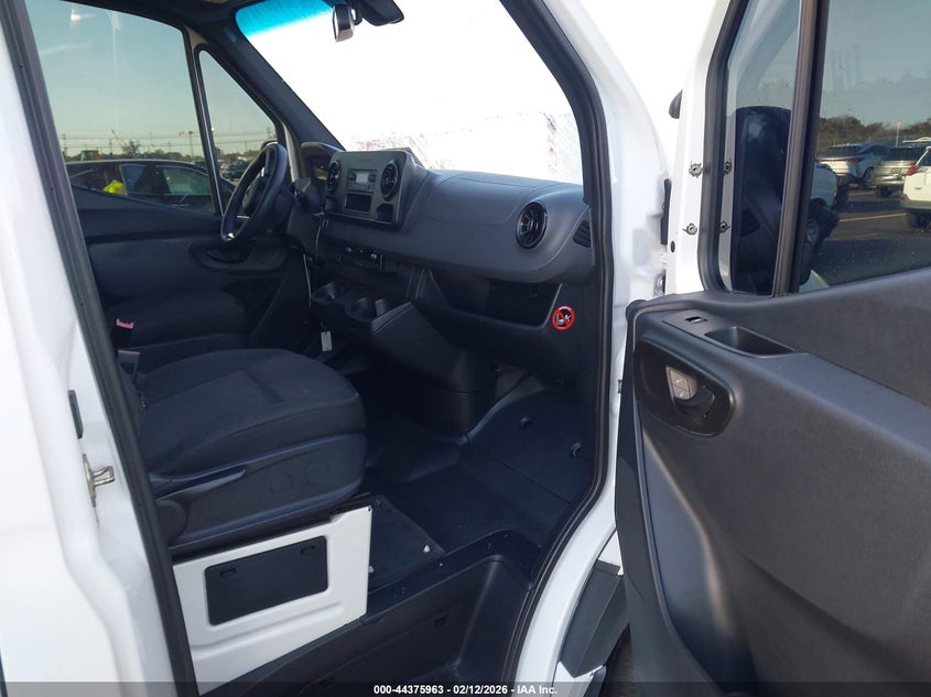 2019 Mercedes-Benz Sprinter 2500 High Roof V6