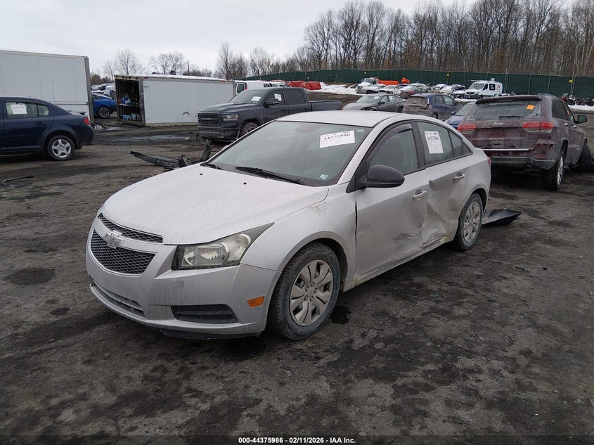 2014 Chevrolet Cruze Ls Auto