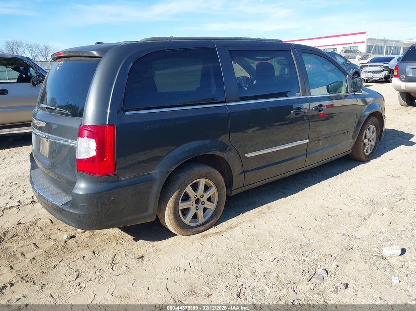 2012 Chrysler Town & Country Touring