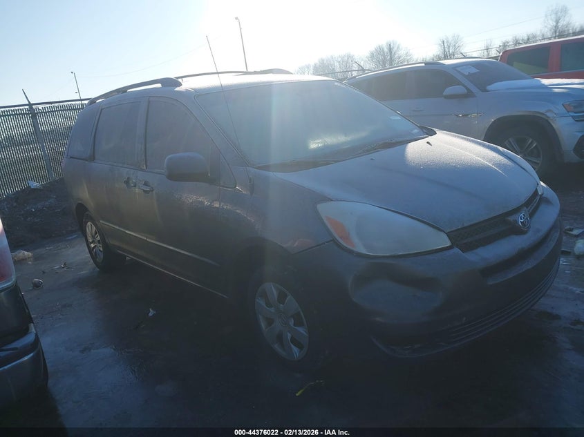 2005 Toyota Sienna Ce