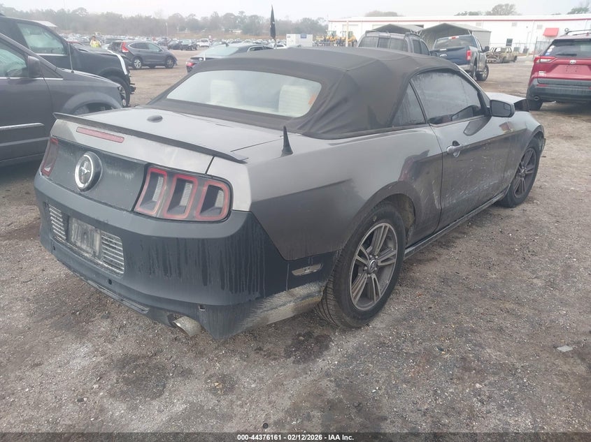 2013 Ford Mustang V6 Premium
