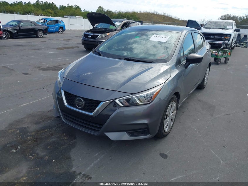2020 Nissan Versa S Xtronic Cvt