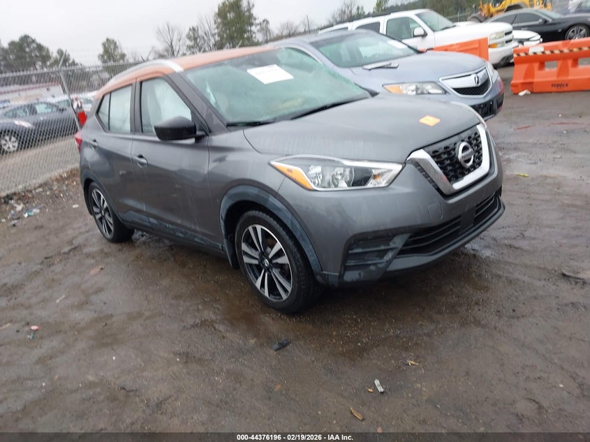 2020 Nissan Kicks Sv Xtronic Cvt
