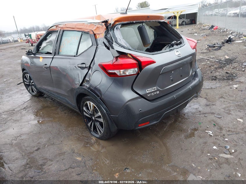 2020 Nissan Kicks Sv Xtronic Cvt