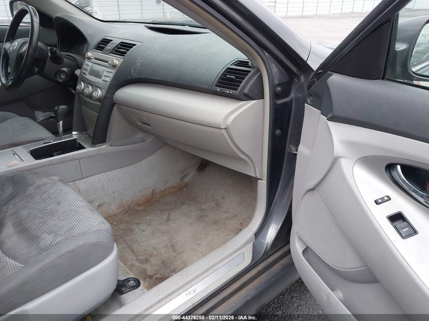 2010 Toyota Camry Se