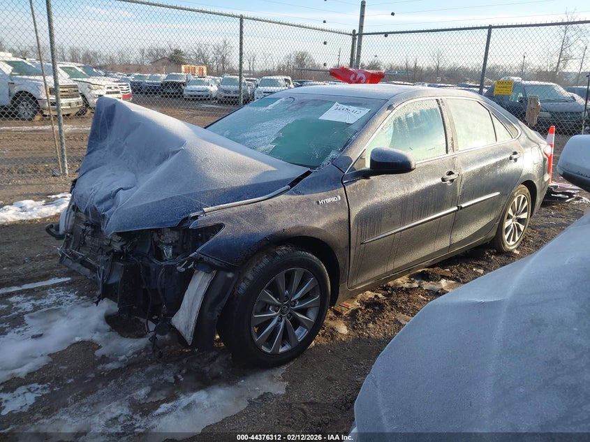 2017 Toyota Camry Hybrid Xle