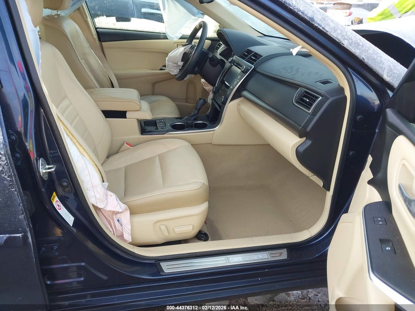 2017 Toyota Camry Hybrid Xle