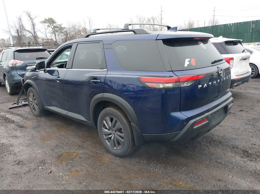 2022 Nissan Pathfinder Sv 4Wd