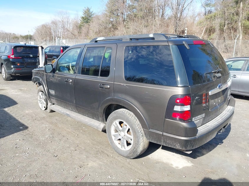 2008 Ford Explorer Xlt