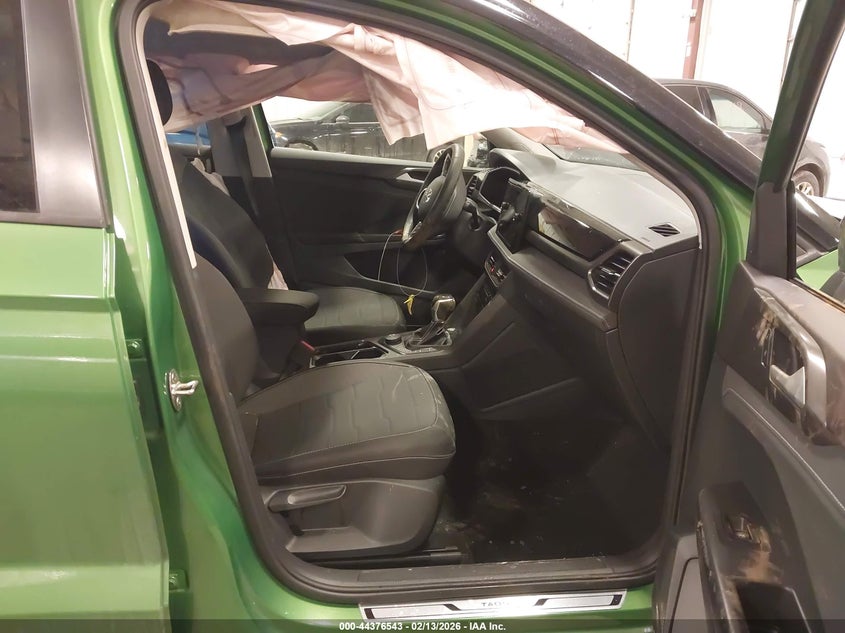 2025 Volkswagen Taos 1.5T Se Black