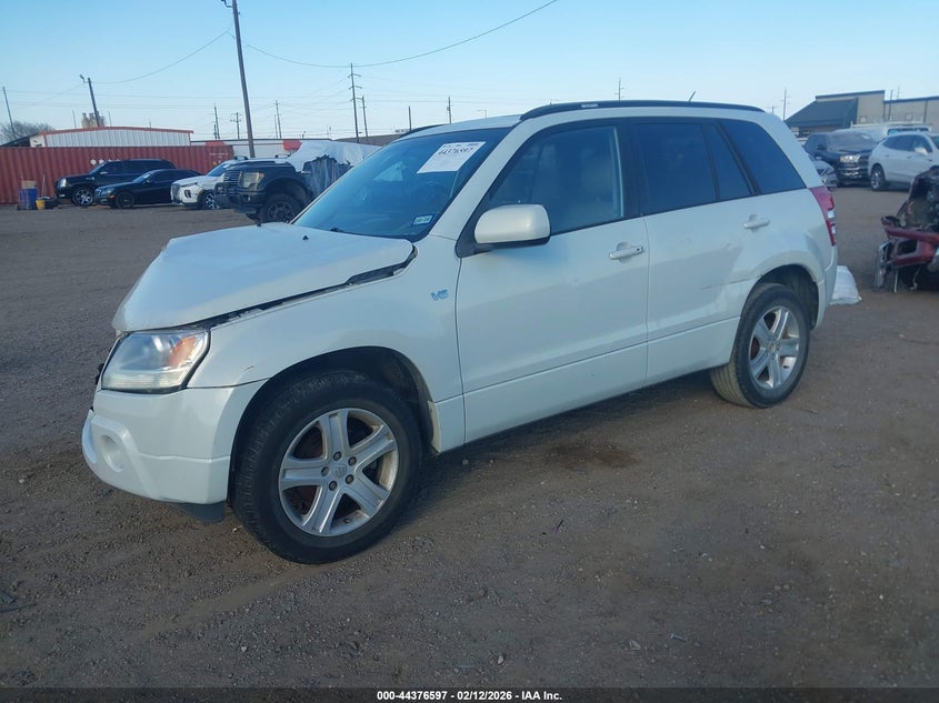 2006 Suzuki Grand Vitara Luxury