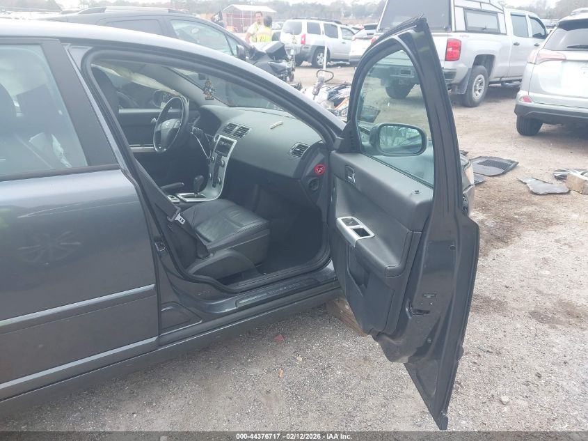 2011 Volvo S40 T5/T5 R-Design