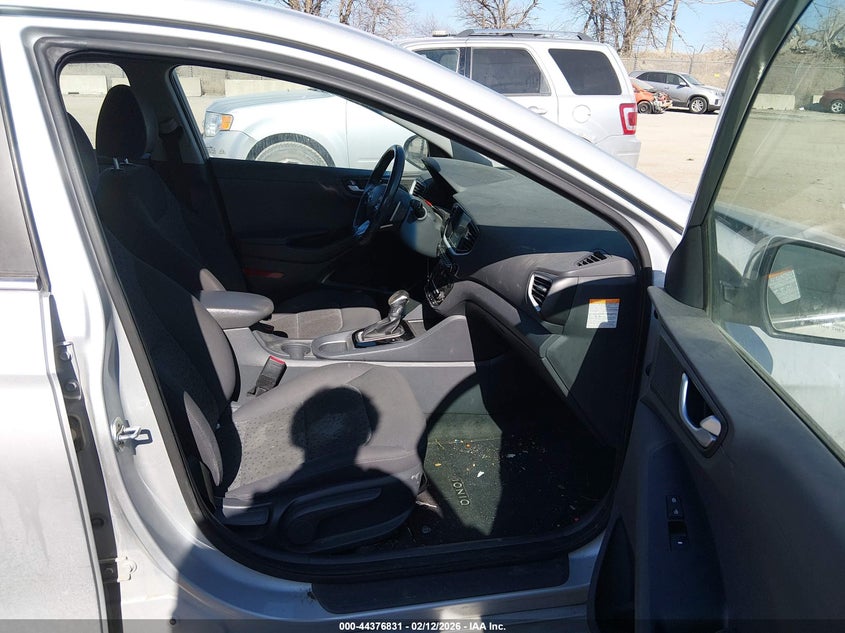 2018 Hyundai Ioniq Hybrid Sel